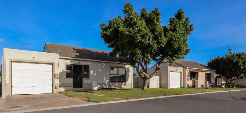 2 Bedroom Property for Sale in Victoria Park Western Cape